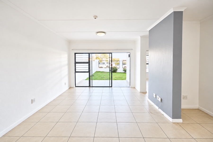 To Let 3 Bedroom Property for Rent in Parklands Western Cape